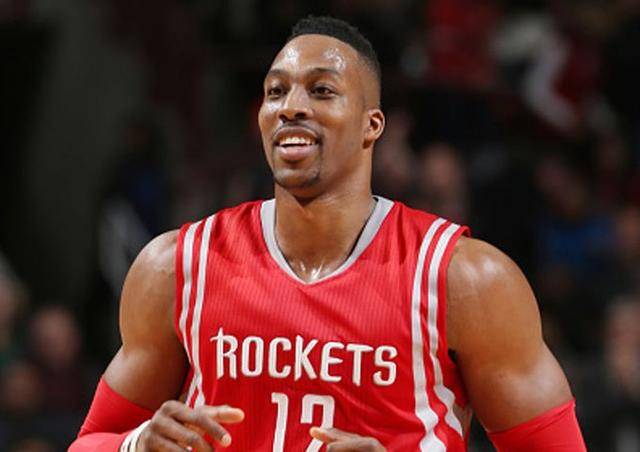 球人的逼迫 球人的逼迫